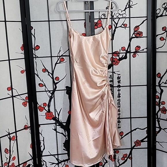 Miss Circle Montego Ruched Satin Side Slit Dress - Picture 6 of 11